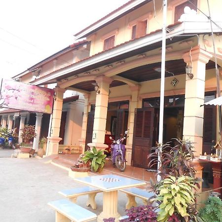 Central Backpacker Hostel Luang Prabang Habitación foto